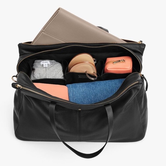 Cuyana Handbags - Cuyana leather triple zipper weekender